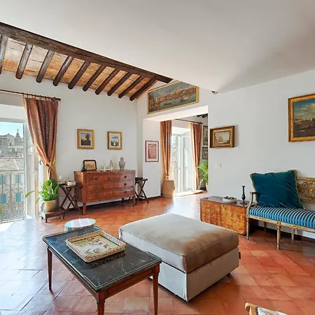 Navona Prestige Apartment *